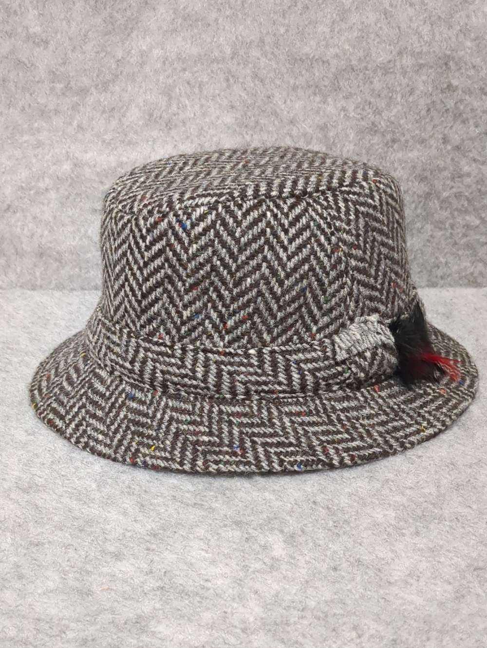 Hanna hats walking cap cross pattern Grey Black Wool Men's Hat Size XL